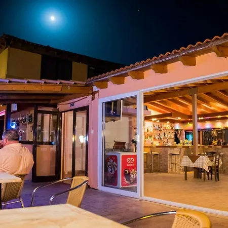 Arianna * Paleokastritsa