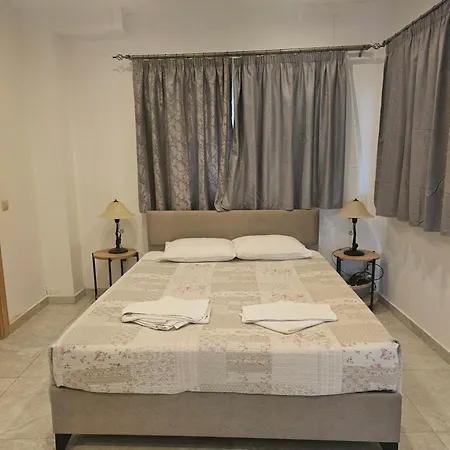Arianna Apartman Paleokasztríca